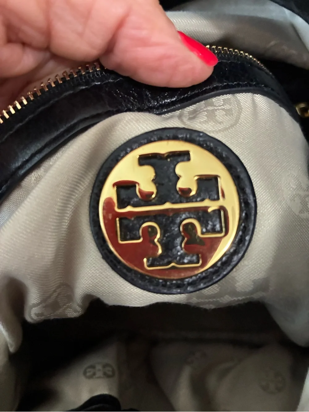 Tory Burch EUC Black Slouchy Leather Hobo Shoulder Bag